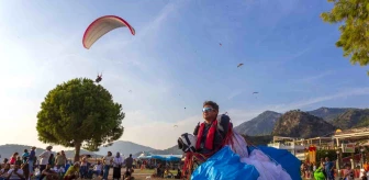 Babadağ, Yamaç Paraşütü Uçuş Rekoruna Ev Sahipliği Yaptı