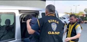 Bursa'da Trabzonspor formalı çocuğa biber gazlı saldırı