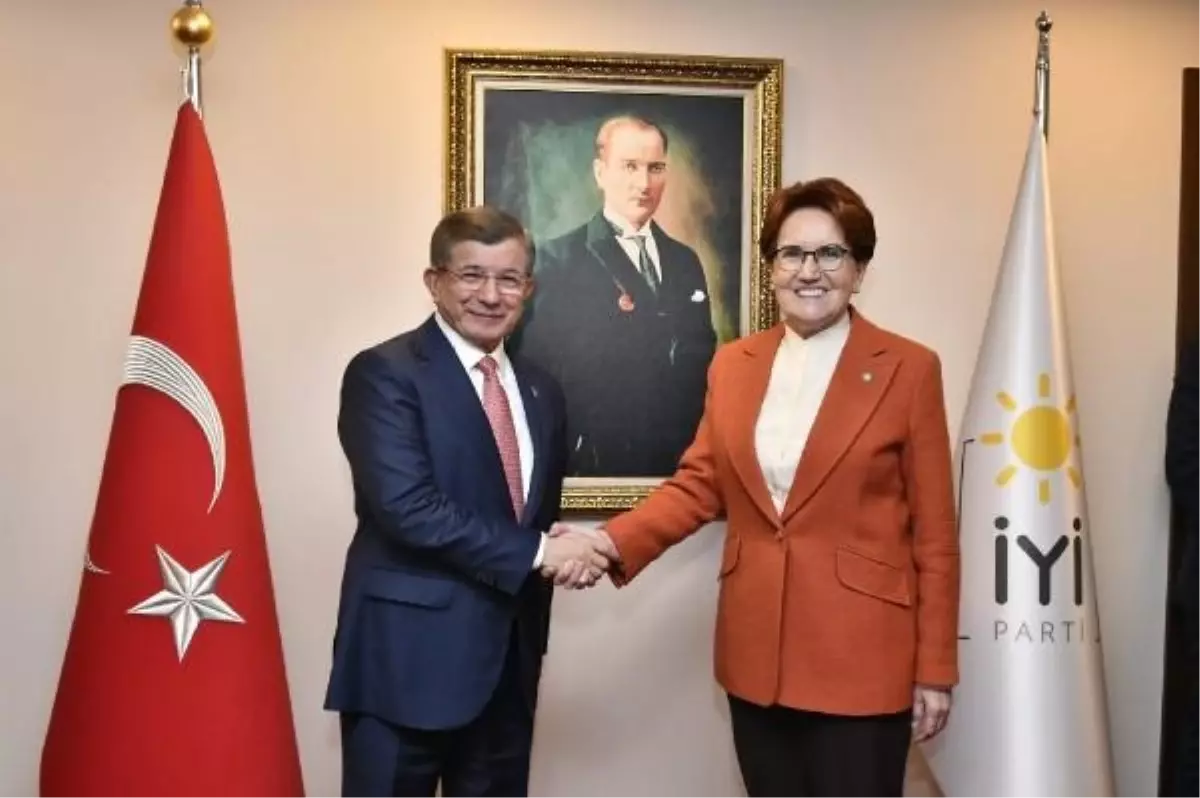Davutoğlu, İYİ Parti Genel Başkanı Akşener ile görüştü