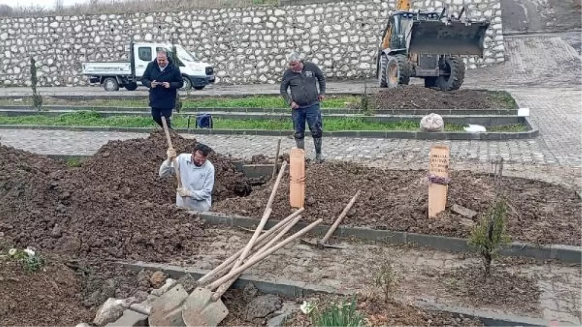 Fırtınada ölen Ukraynalı denizcinin cenazesi kızının ortaya çıkmasıyla ülkesine gönderildi