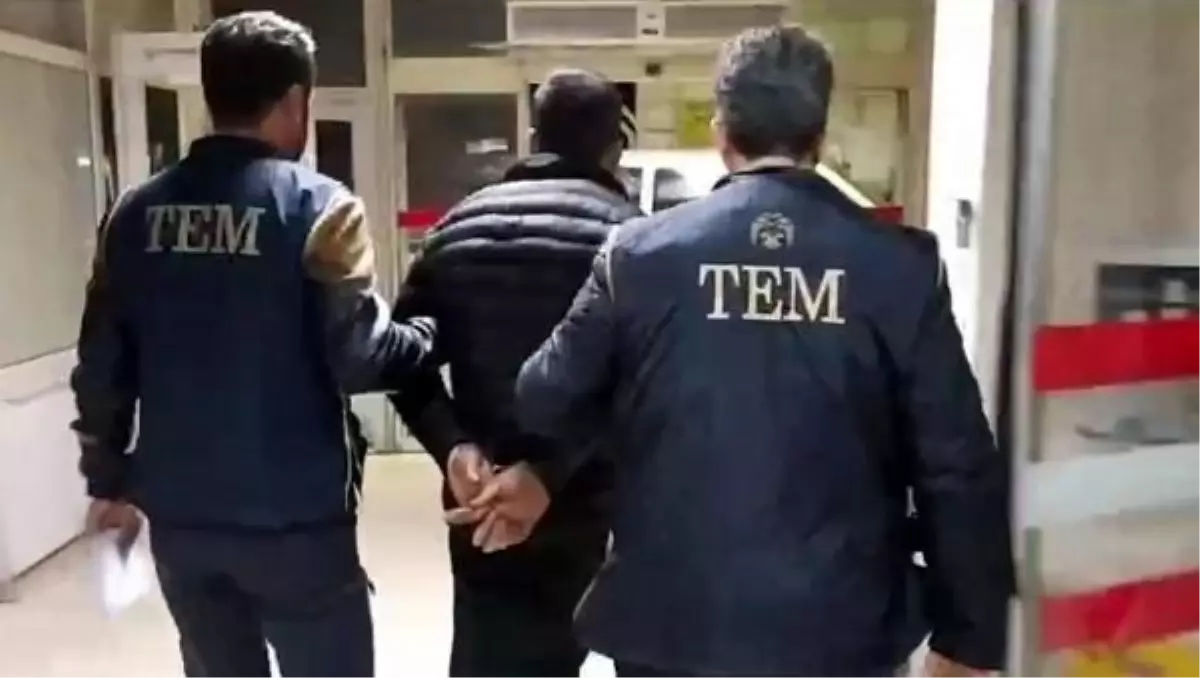 Edremit'te PYD/YPG Üyesi 2 Şüpheli Yakalandı