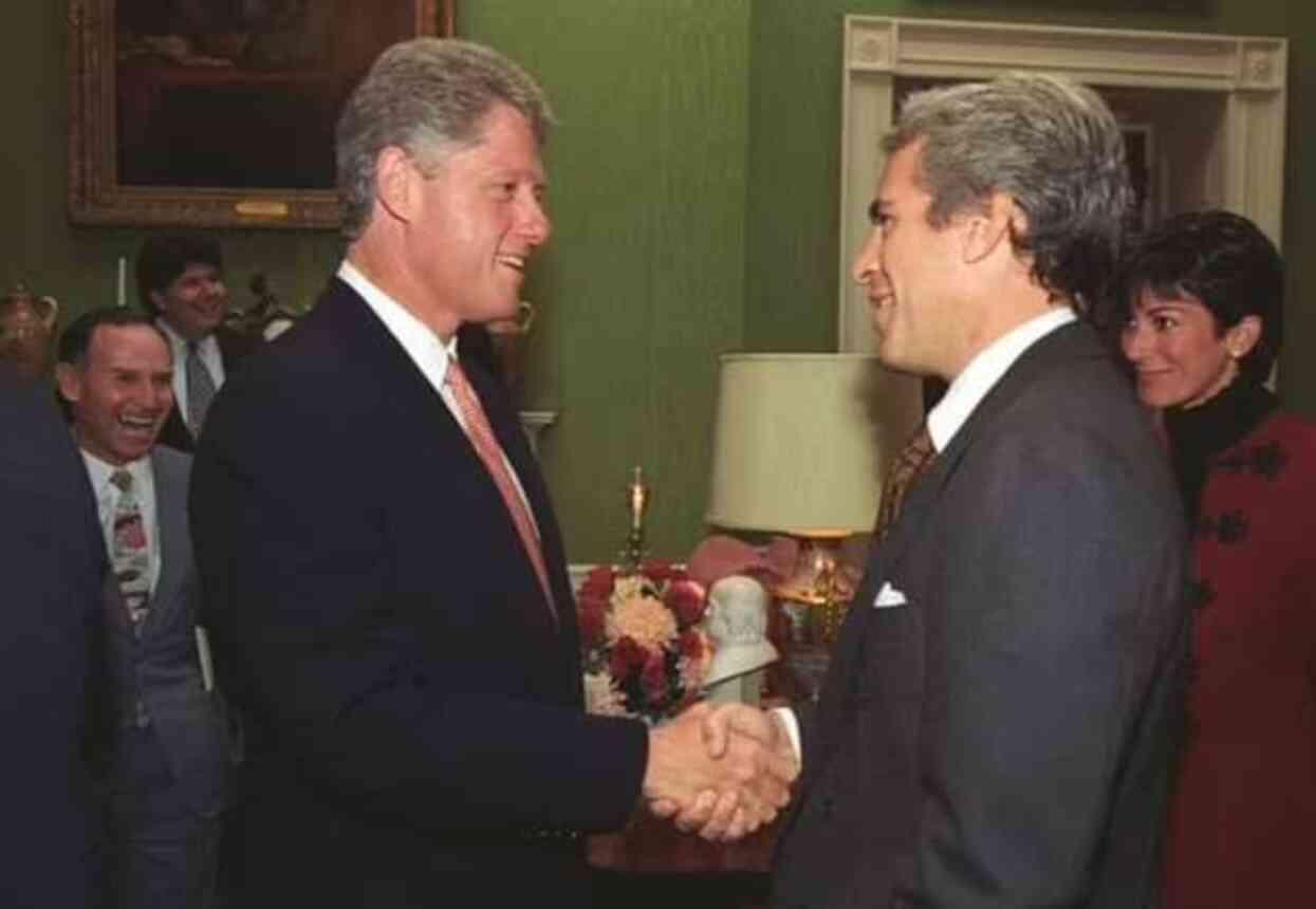 Epstein Davası'nda yeni isimler açıklandı: Listede Bill Clinton ve Prens Andrew de var Epstein Davası'nda yeni isimler açıklandı: Listede Bill Clinton ve Prens Andrew de var