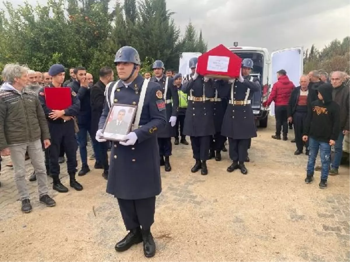 Jandarma Uzman Çavuş Kerim Yalçın'ın Cenazesi Adana'da Toprağa Verildi