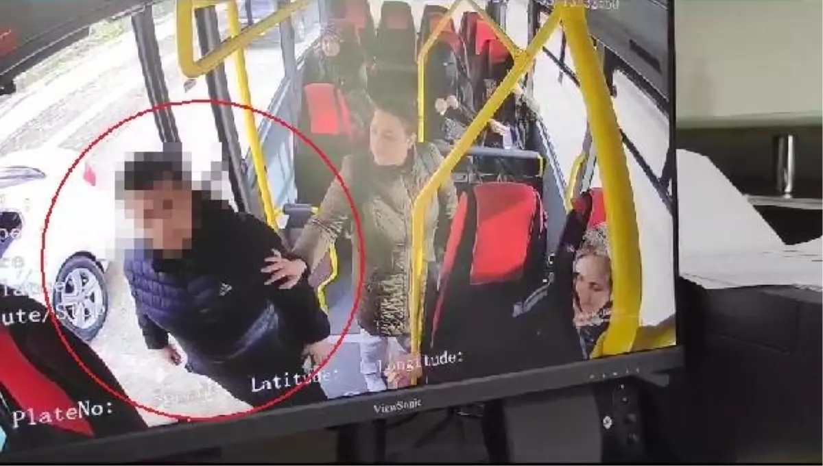 Zihinsel engelli genç, otobüs şoförünü bıçakladı