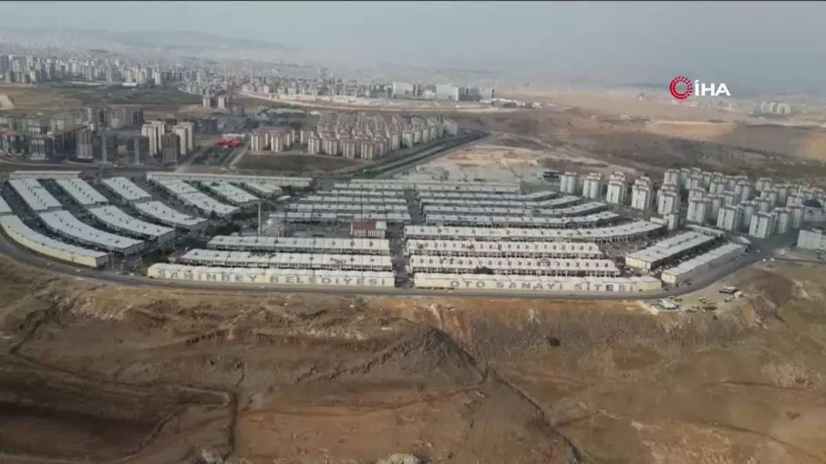 Tahmazoğlu, esnafı yalnız bırakmıyor
