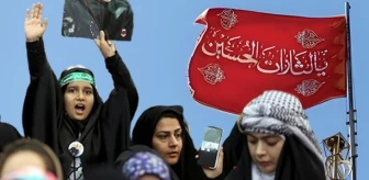 4 yıl sonra ilk kez! İran'da cami kubbesine 'intikam bayrağı' çekildi