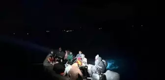 Yunanistan unsurları tarafından geri itilen 36 kaçak göçmen kurtarıldı
