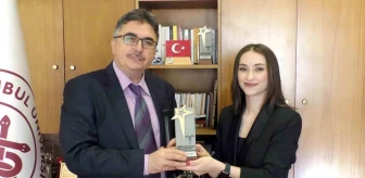 Doktorclub Özel Ödülü İhlas Haber Ajansı Muhabiri Hasibe Karadağ'a Verildi