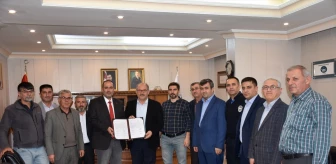 Karapınar Belediyesi ve Hizmet İş Sendikası Arasında Toplu İş Sözleşmesi İmzalandı