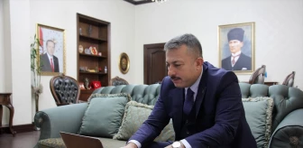 Kilis Valisi Tahir Şahin, Yılın Kareleri oylamasına katıldı