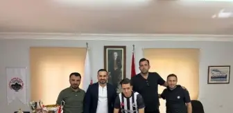 Kuşadasıspor, Abdullah Çınar'ı takıma geri döndürdü