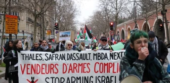 Paris'te Filistin Destekçileri İsrailli Bakanlara Tepki Gösterdi