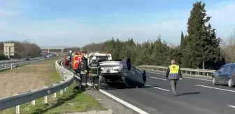 TEKİRDAĞ'da TEM Otoyolu'nda 3 Otomobilin Karıştığı Kazada 3 Kişi Yaralandı
