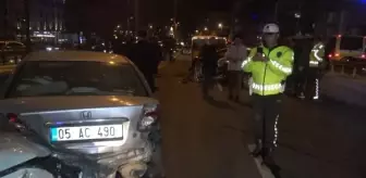 Avcılar'da Zincirleme Kaza: 1 Yaralı