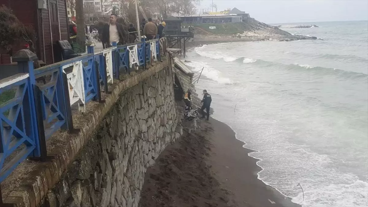 Düzce'de sahilde ceset bulundu