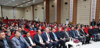 Erzincan'da Gençlik Bilgi Yarışması Ödül Töreni Düzenlendi
