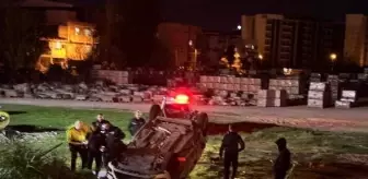 İzmir'de polis otosu kaza yaptı: 3 polis yaralandı