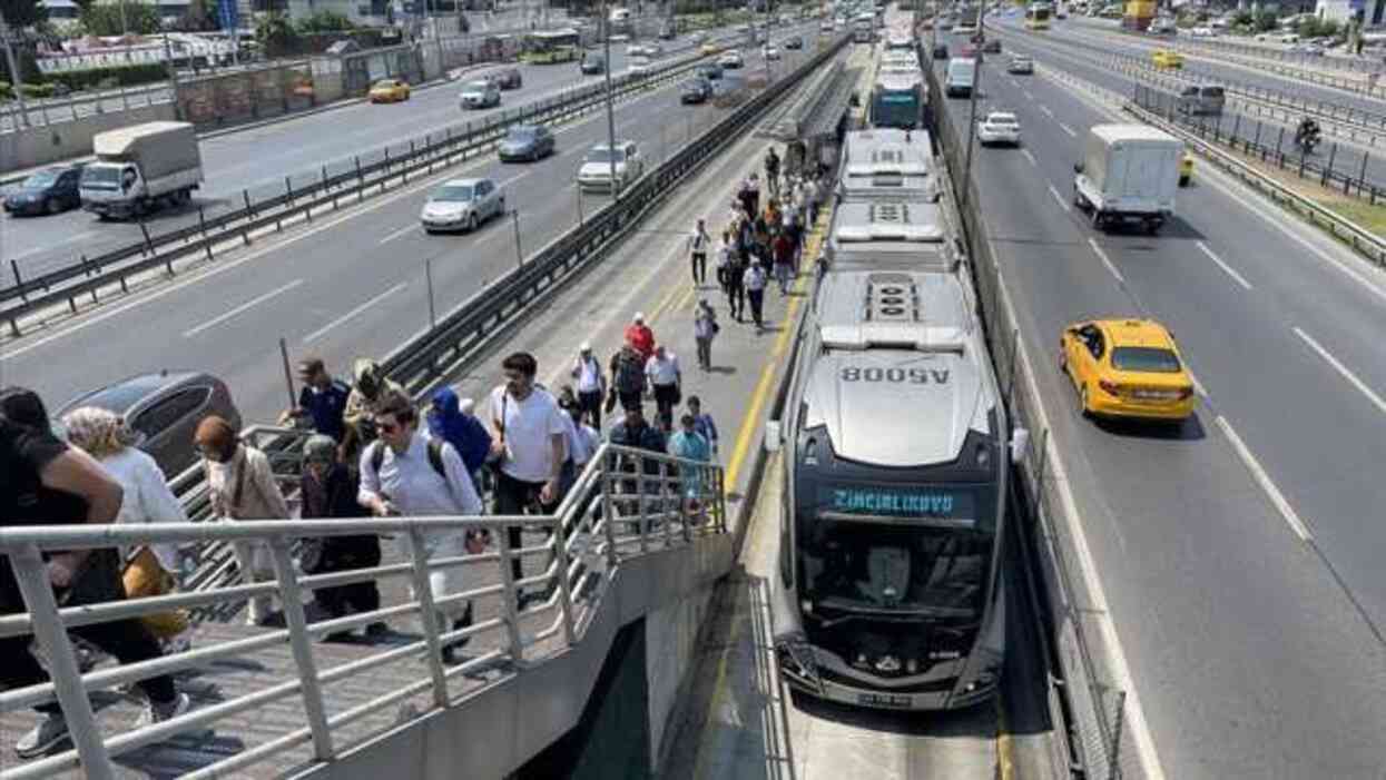 Aktarma ücreti ne kadar oldu? 2024 İETT OTOBÜS ÜCRETLERİ!