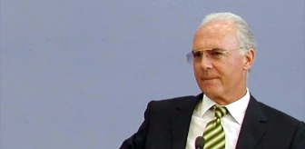 Alman Futbol Efsanesi Franz Beckenbauer Hayatını Kaybetti