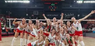 Karşıyaka Medical Point, seyirci rekorunu kırarak Göztepe'yi mağlup etti