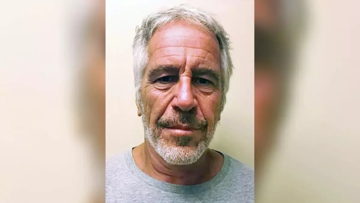 Epstein dosyalarının dördüncü bölümü açıklandı: 'Bill Clinton, Richard Branson ve Prens Andrew'un görüntüleri var'