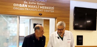 Karaciğer Nakliyle Kurtulan Hastadan Doktoruna Teşekkür Ziyareti
