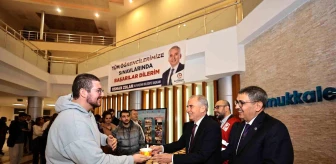 Denizli Büyükşehir Belediyesi, PAÜ ve Kızılay İşbirliğiyle Öğrencilere Çorba İkramında Bulundu