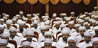Van'da Aday Din Görevlileri Mezuniyet Töreni Düzenlendi