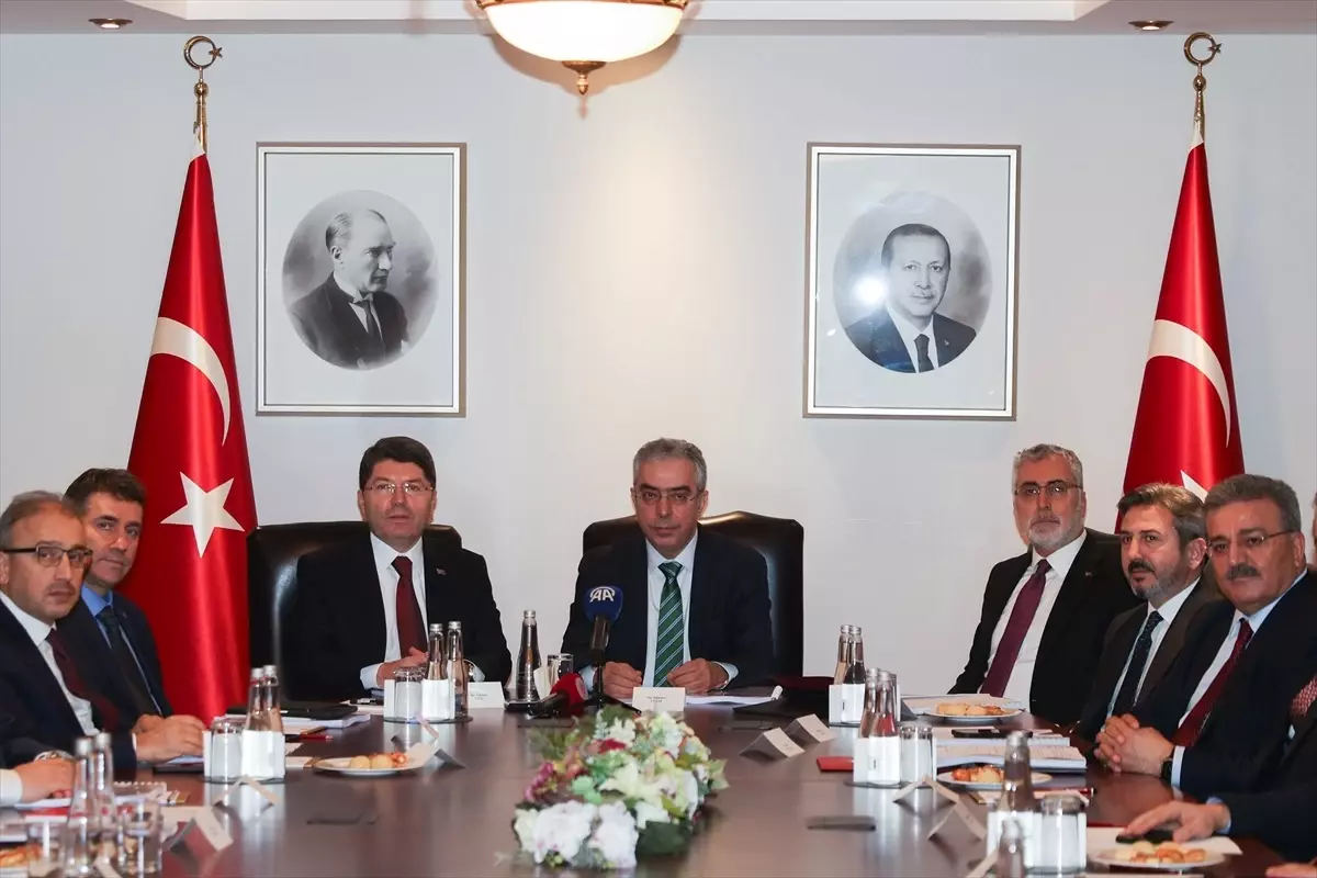 Cumhurbaşkanlığı Hukuk Politikaları Kurulu, Türk İş Kanunu Hazırlık Toplantısı düzenledi