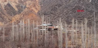 Erzurum'da 44 yıllık köprü tehlike saçıyor