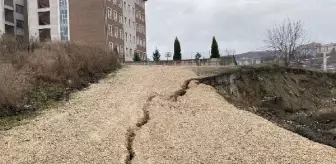 Karabük'te Okulların Yakınında Heyelan Meydana Geldi