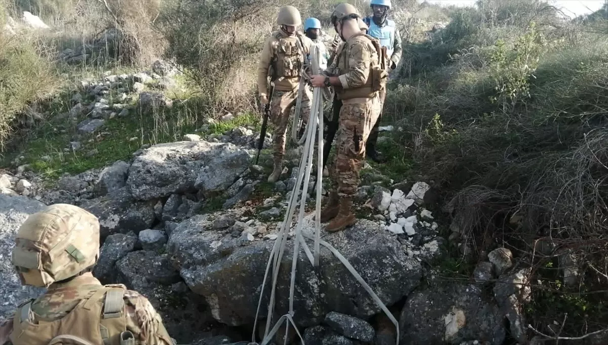 İsrail'den Lübnan'a Yanıcı Madde Pompalamak İçin Kullanılan Hortumlar Bulundu