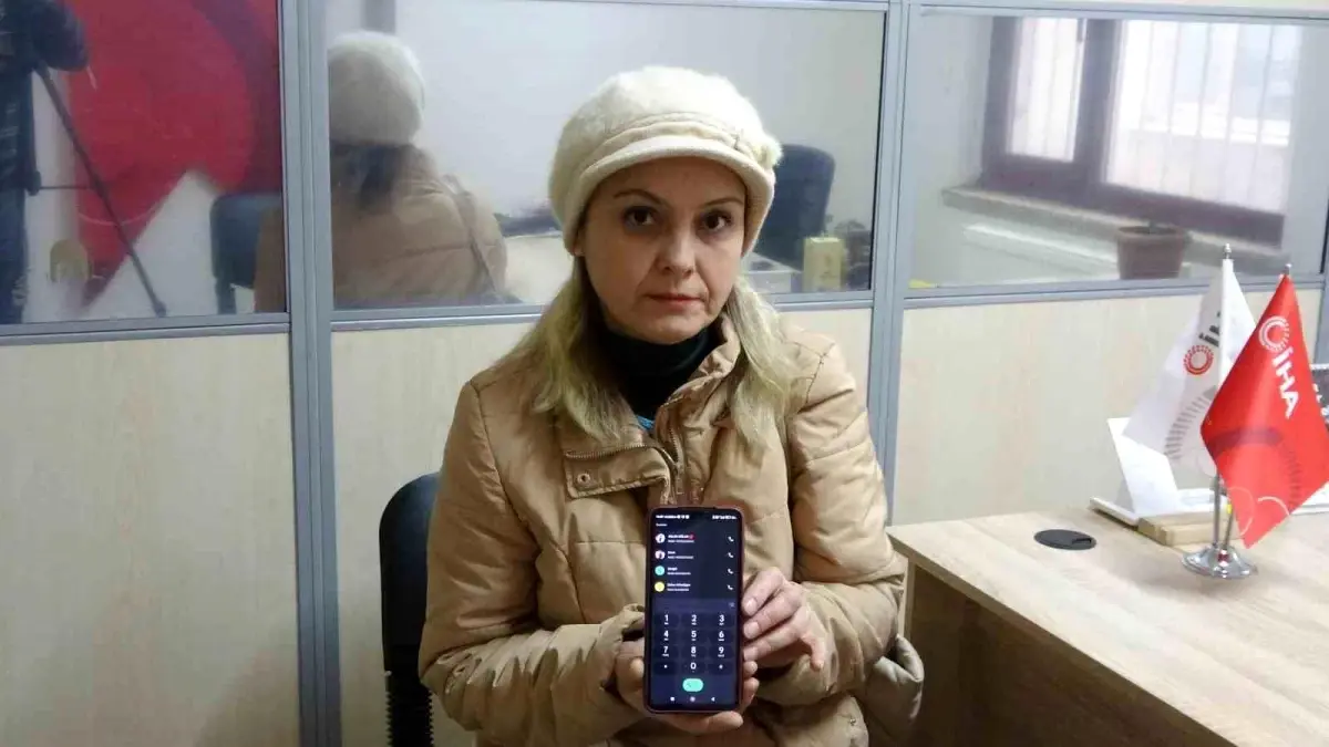 Kastamonu'da Mobil Bankac�l�k Doland�r�c�l���: Kad�n 130 Bin TL Doland�r�ld�