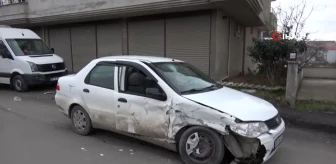 Bafra'da otomobil ile hafif ticari araç çarpıştı: 5 yaralı