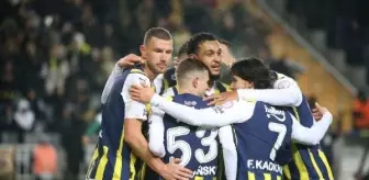 Fenerbahçe Süper Lig'de Son 7 Maçta Puan Kaybetmedi