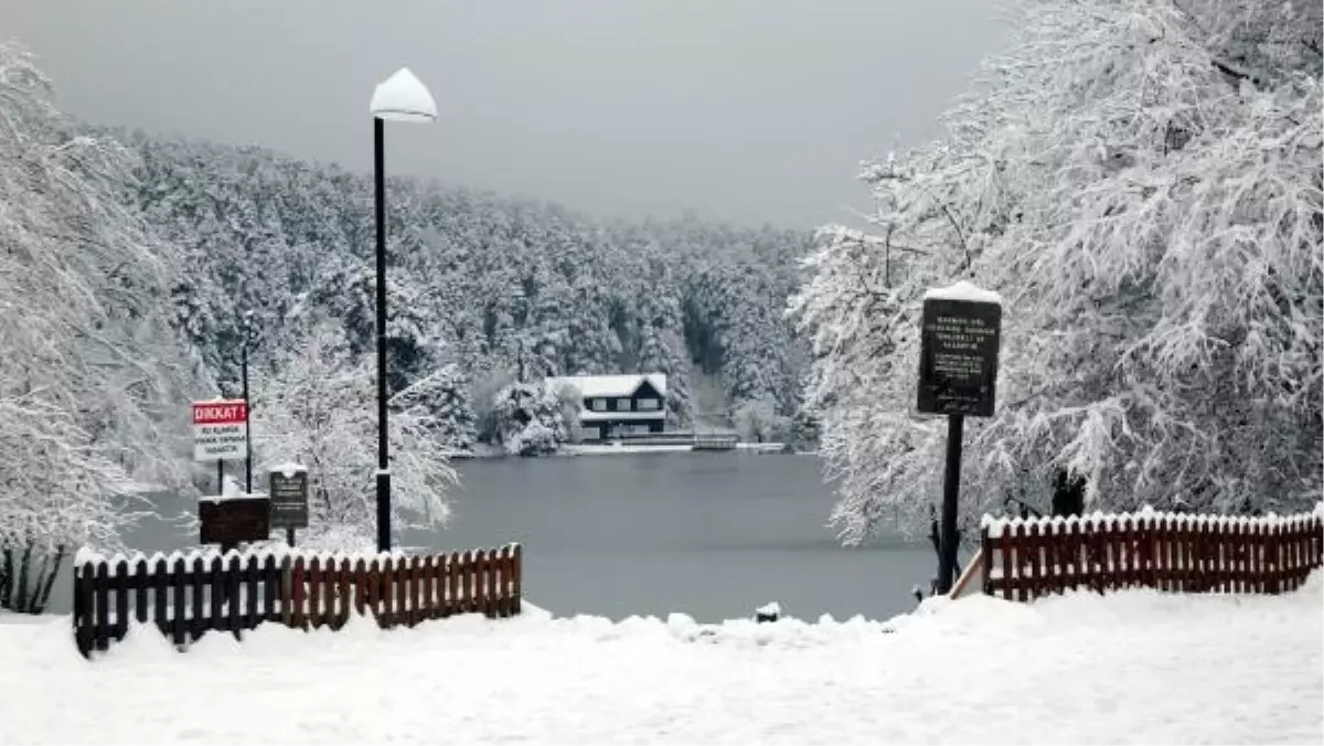 Bolu Gölcük Tabiat Parkı Karla Kaplandı
