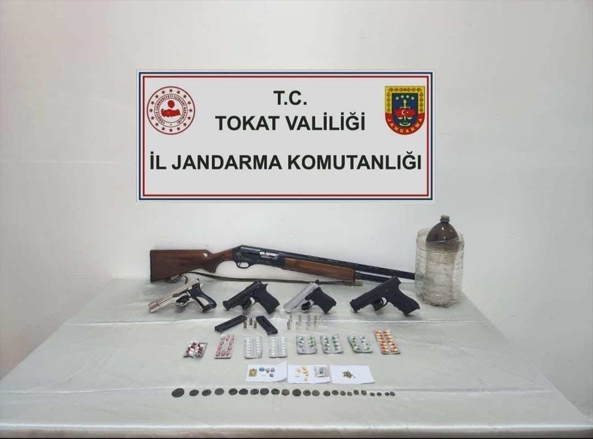 Tokat'ta Uyuşturucu ve Silah Ticareti Operasyonu: 1 Gözaltı