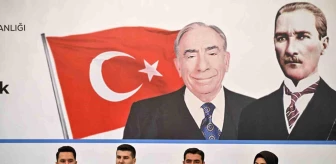 Ülkü Ocakları Eğitim ve Kültür Vakfı Genel Başkanı Ahmet Yiğit Yıldırım İstanbul İl Başkanlığı'nda açıklamalarda bulundu
