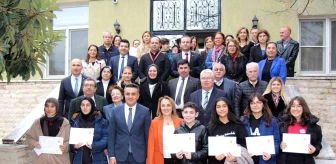 Denizli'de 'Verem Hastalığı ve Korunma Yolları' Konulu Yarışma Ödülleri Verildi