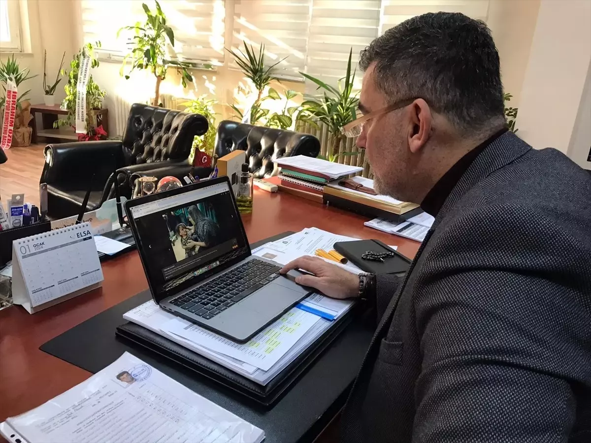Yenimahalle Belediyespor Başantrenörü Serdar Eler, Yılın Kareleri oylamasına katıldı