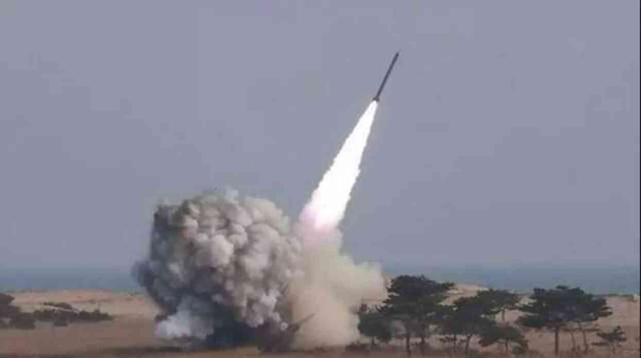 ABD ve İngiltere Yemen'e neden saldırıyor? Kızıldeniz'de savaş mı çıkıyor, neler oluyor?