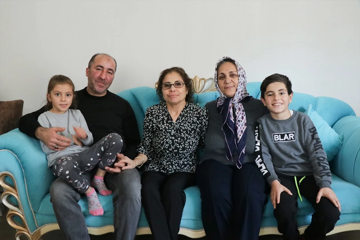 Ailevi Akdeniz ateşi hastası kadın, eşinden aldığı böbrekle hayata tutundu