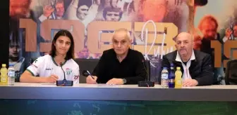 Bursaspor, Genç Futbolcu Ahmet Çobanoğlu ile Sözleşme İmzaladı