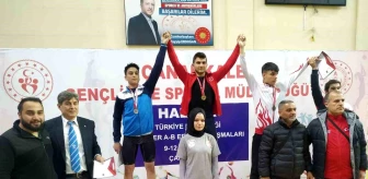 Okul Sporları Halter Gençler A-B Türkiye Şampiyonasında Düzceli sporcuları 3 madalya kazandı