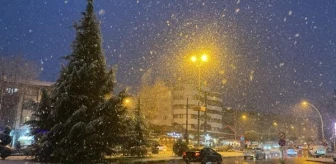 Karabük'te Kar Yağışı Sonrası Kent Beyaza Büründü