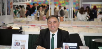 BİK Adana Şube Müdürü Çetin Oranlı, Çukurova 16. Kitap Fuarı'nda Okurlarıyla Buluştu