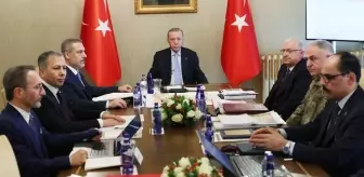 Dolmabahçe'de Cumhurbaşkanı Erdoğan başkanlığında güvenlik zirvesi: Sınırlarımızda 'teröristan' kurulmasına izin vermeyeceğiz