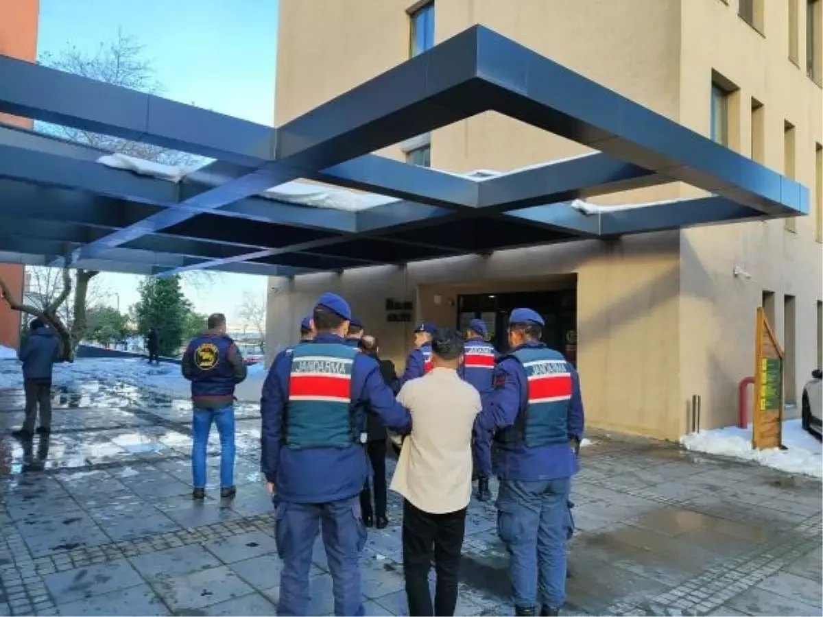 Telefon Dolandırıcılarına Suçüstü Yakalanan Kadın