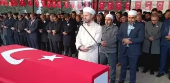 Kahramanmaraş'ta şehit olan Piyade Sözleşmeli Er Müslüm Özdemir toprağa verildi