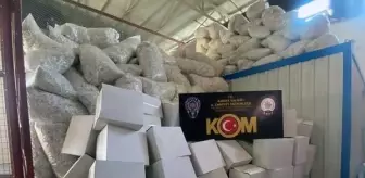 Adanada 40 Milyon Kaçak Makaron Ele Geçirildi